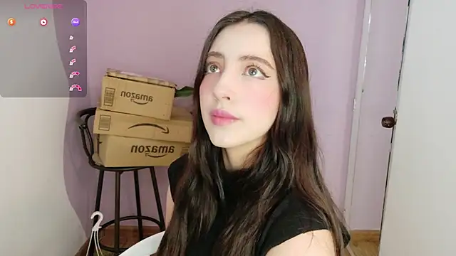 Rebbecawhite meow online show from April 15, 2026, 9:59 pm