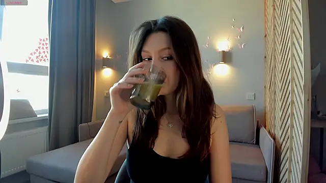 nerenuu  online show from March 20, 2025, 5:13 am