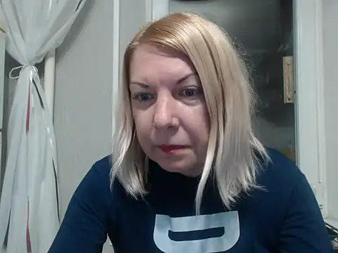 Lillia Ray online show from November 9, 2025, 10:30 pm