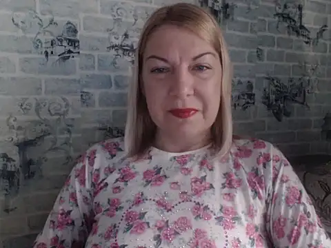 Lillia Ray online show from December 21, 2025, 11:06 am