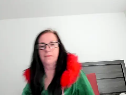 peachgoddess online show from December 21, 2025, 2:24 pm