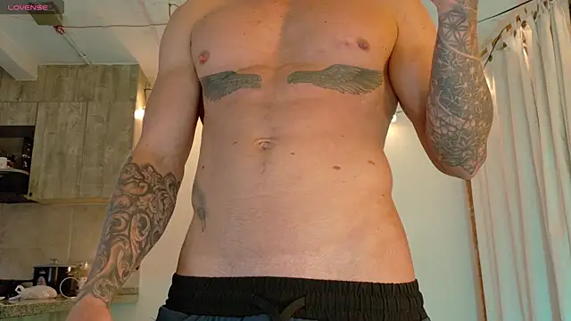 Ryannblue07 online show from November 9, 2025, 1:04 am