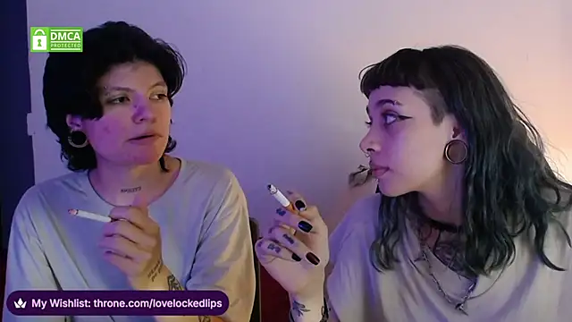 lovelockedlips online show from March 25, 2026, 12:49 am