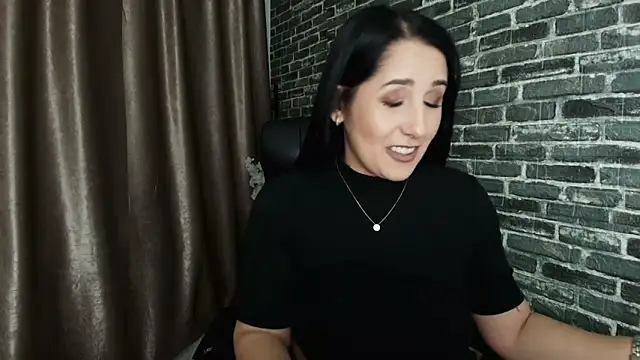 Snapshot of missdyaa chatting on October 20, 2025, 11:16 pm missdyaa online show from October 20, 2025, 11:16 pm