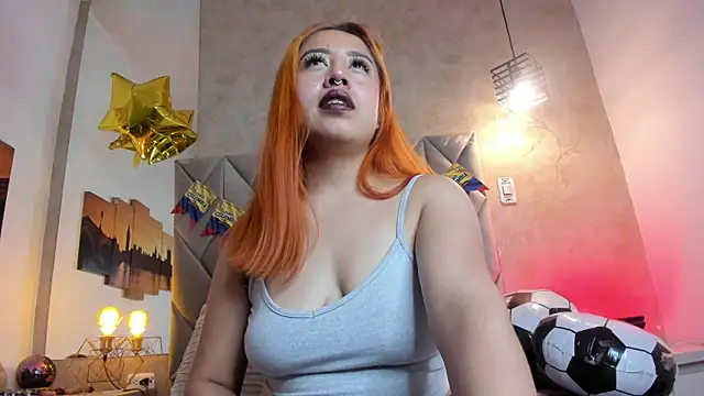 Snapshot of kailinmoonx chatting on July 18, 2026, 11:36 am kailinmoonx online show from July 18, 2026, 11:36 am