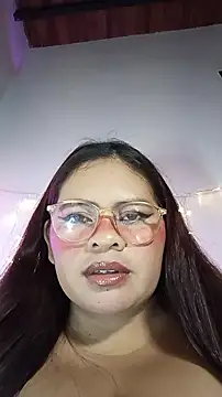 Snapshot of Trilyn25 chatting on June 25, 2026, 5:34 am Trilyn25 online show from June 25, 2026, 5:34 am