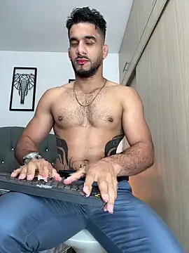 Maximiliano ford online show from September 27, 2025, 10:42 am