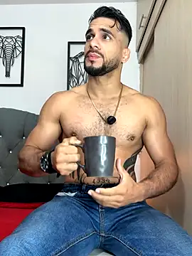 Maximiliano ford online show from November 7, 2025, 10:37 am