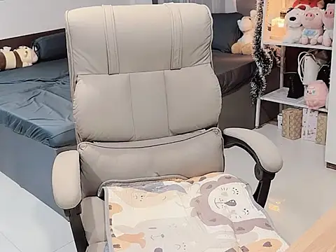 Nabiii6868 online show from March 3, 2026, 5:02 am