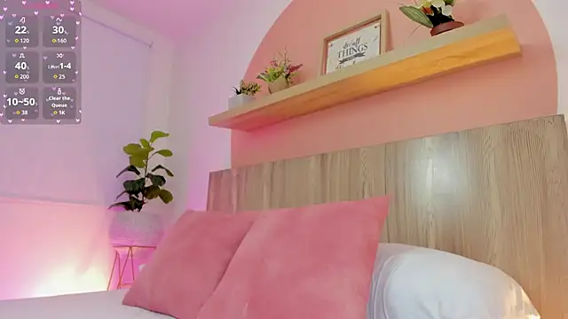 nina blake online show from December 3, 2025, 2:41 am