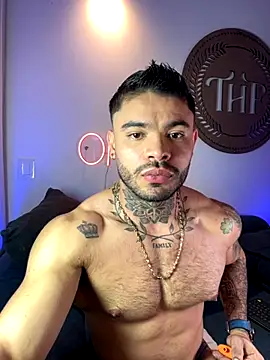 thiagoferrari2 online show from October 11, 2025, 5:28 am