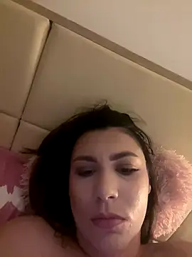 Snapshot of Natasha_Cameron22 chatting on November 9, 2025, 7:23 pm Natasha Cameron22 online show from November 9, 2025, 7:23 pm