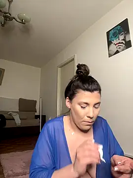 Snapshot of Natasha_Cameron22 chatting on November 12, 2025, 9:25 pm Natasha Cameron22 online show from November 12, 2025, 9:25 pm