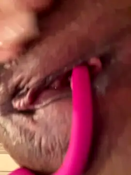 So8nan online show from December 4, 2025, 9:56 pm