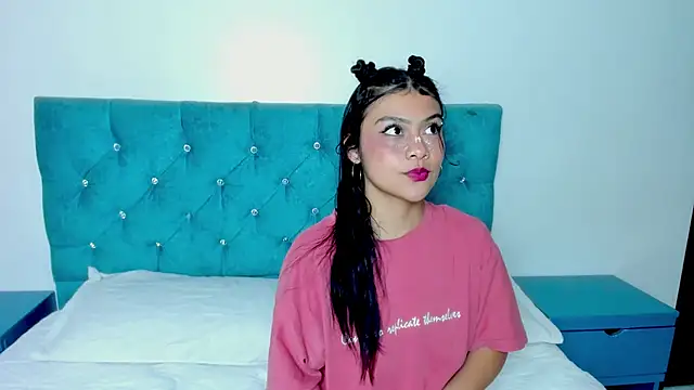 Snapshot of Zamantta chatting on March 18, 2025, 4:26 pm Zamantta online show from March 18, 2025, 4:26 pm