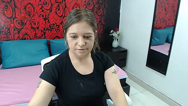 Snapshot of Samanta_SS chatting on June 3, 2026, 6:57 pm Samanta SS online show from June 3, 2026, 6:57 pm