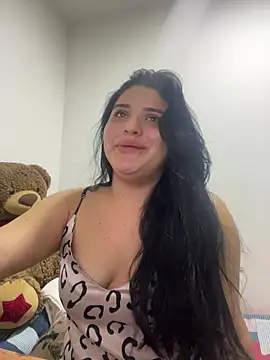 pareja curiosa19 online show from April 2, 2026, 2:53 am