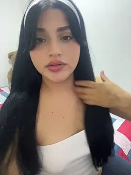 pareja curiosa19 online show from April 16, 2026, 1:28 am