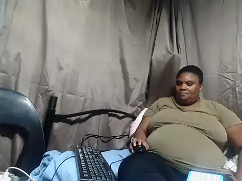 Snapshot of Berrylick chatting on April 25, 2026, 3:31 pm Berrylick online show from April 25, 2026, 3:31 pm