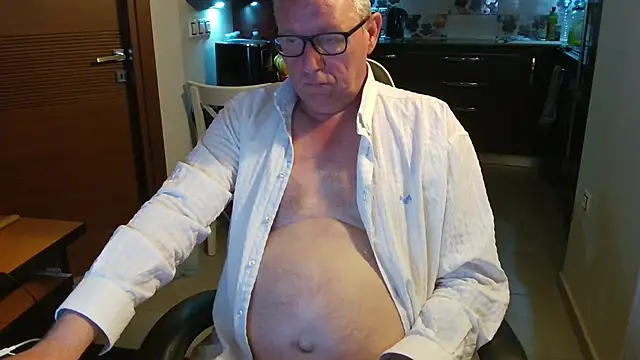 JamesBauer online show from March 7, 2026, 4:42 am