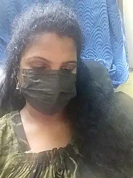 Snapshot of poojaa-rani chatting on April 13, 2026, 7:19 pm poojaa-rani online show from April 13, 2026, 7:19 pm