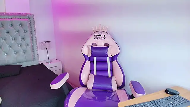 Lia adamsss online show from January 15, 2026, 3:44 am