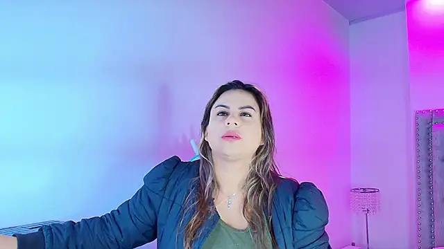 Snapshot of Lia_adamsss chatting on March 3, 2026, 3:45 am Lia adamsss online show from March 3, 2026, 3:45 am