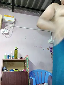 JENNIFERtamil online show from December 18, 2025, 7:47 am