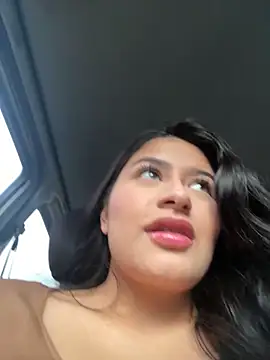 andrea gomes  online show from February 19, 2026, 12:12 pm