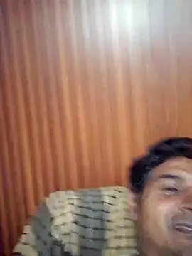 johnny8731 online show from February 25, 2026, 2:27 pm