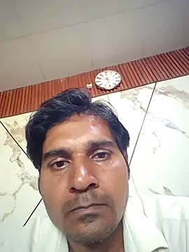 johnny8731 online show from March 11, 2026, 6:19 am