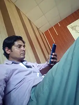 johnny8731 online show from March 28, 2026, 7:19 am