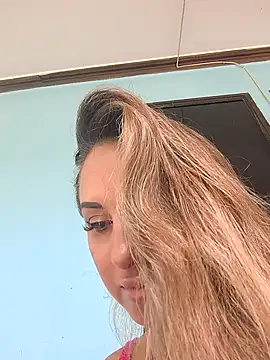 Brilliant-Splashes online show from October 21, 2025, 2:34 am