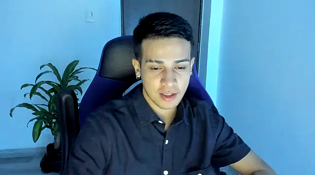 Snapshot of abel_bigcok chatting on March 22, 2025, 7:15 am abel bigcok online show from March 22, 2025, 7:15 am