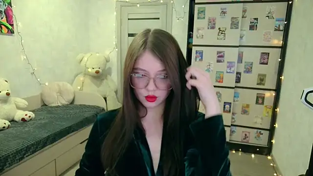 Snapshot of GinnyBlacky chatting on October 10, 2025, 7:24 pm GinnyBlacky online show from October 10, 2025, 7:24 pm