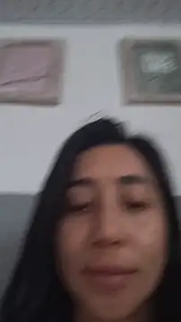 Elowyn online show from February 21, 2026, 5:47 pm