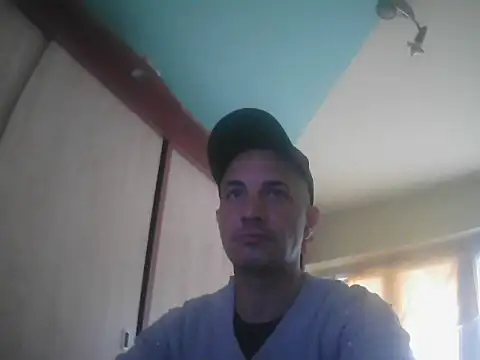 victorvaly online show from October 21, 2025, 10:05 am
