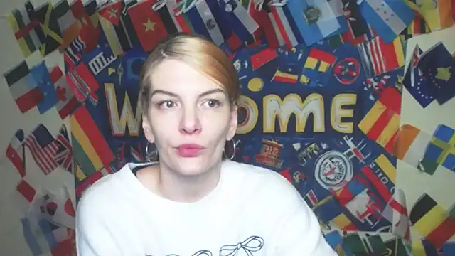 VanessaRey  online show from March 3, 2026, 5:19 pm