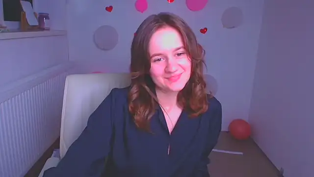 Snapshot of Catherine_e chatting on March 22, 2025, 6:36 pm Catherine e online show from March 22, 2025, 6:36 pm