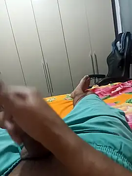 JovanRJ online show from April 24, 2026, 8:44 pm