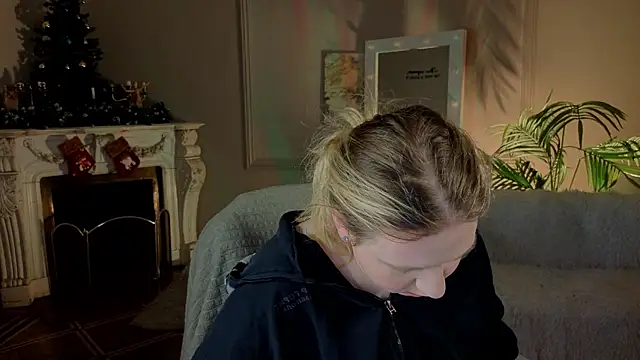 Jes Solar online show from December 19, 2025, 10:06 pm