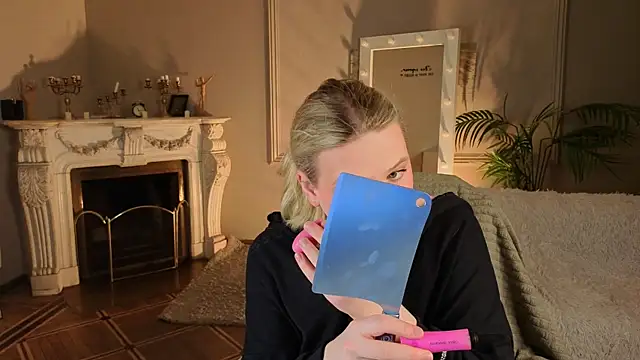 Snapshot of Jes_Solar chatting on January 18, 2026, 10:57 pm Jes Solar online show from January 18, 2026, 10:57 pm