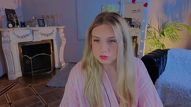 Jes Solar online show from April 8, 2026, 10:21 pm