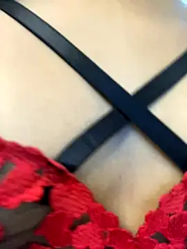 Snapshot of taimara_1 chatting on November 30, 2025, 6:12 pm taimara 1 online show from November 30, 2025, 6:12 pm