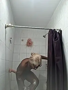 ItsBarbieBitcxxxx69 online show from November 20, 2025, 8:14 am