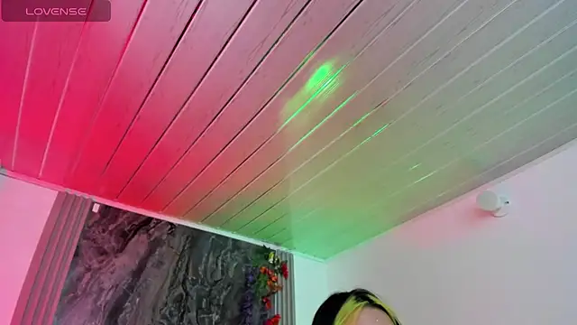 midory  online show from October 24, 2025, 3:47 am