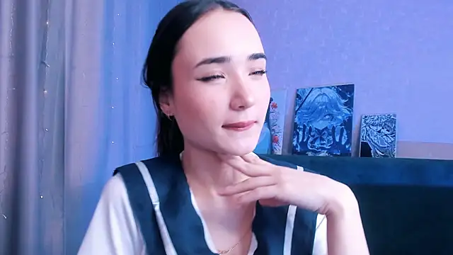 Snapshot of Lillllos chatting on February 8, 2026, 7:01 am Lillllos online show from February 8, 2026, 7:01 am