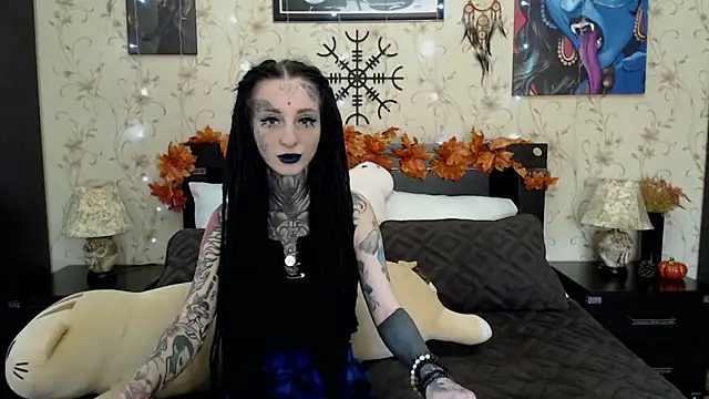 Velvetbat online show from October 3, 2025, 6:54 am