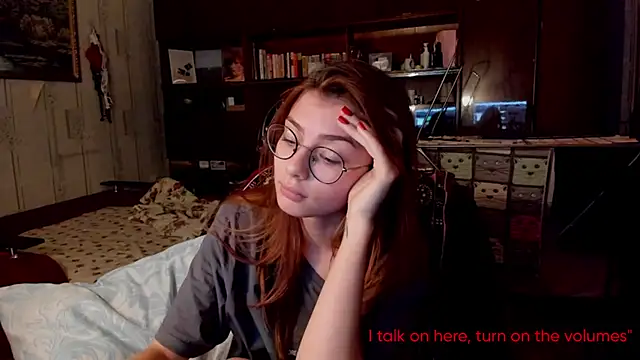 AngelaSwan online show from September 13, 2025, 2:28 pm