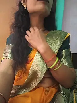Eshna Dabral online show from September 20, 2025, 4:08 pm